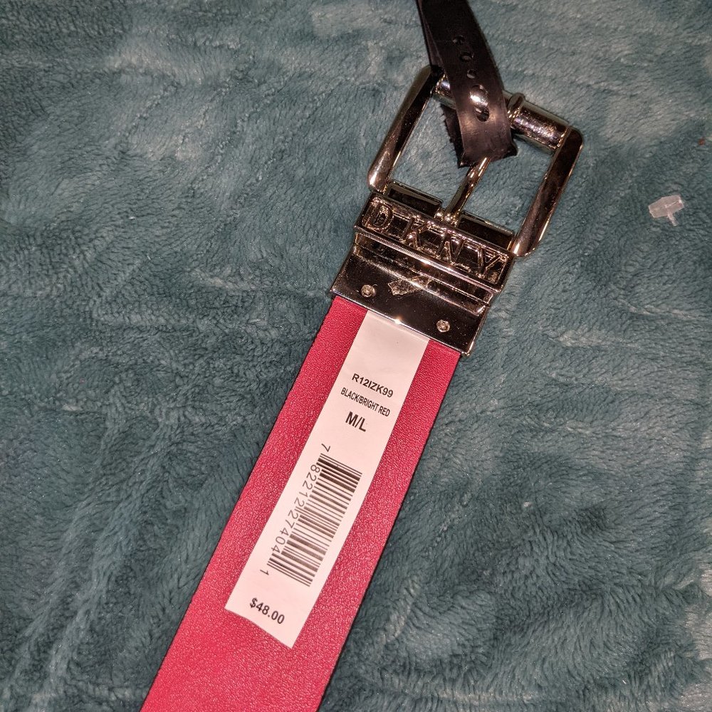 ❎SOLD❎🔥 *RARE* DKNY Men's Reversible Leather Belt, M/L, Red/Black - Picture 5 of 5